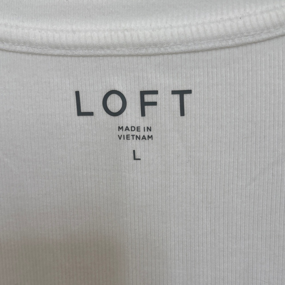 NWT LOFT Classic White Tank Top - Picture 3 of 5